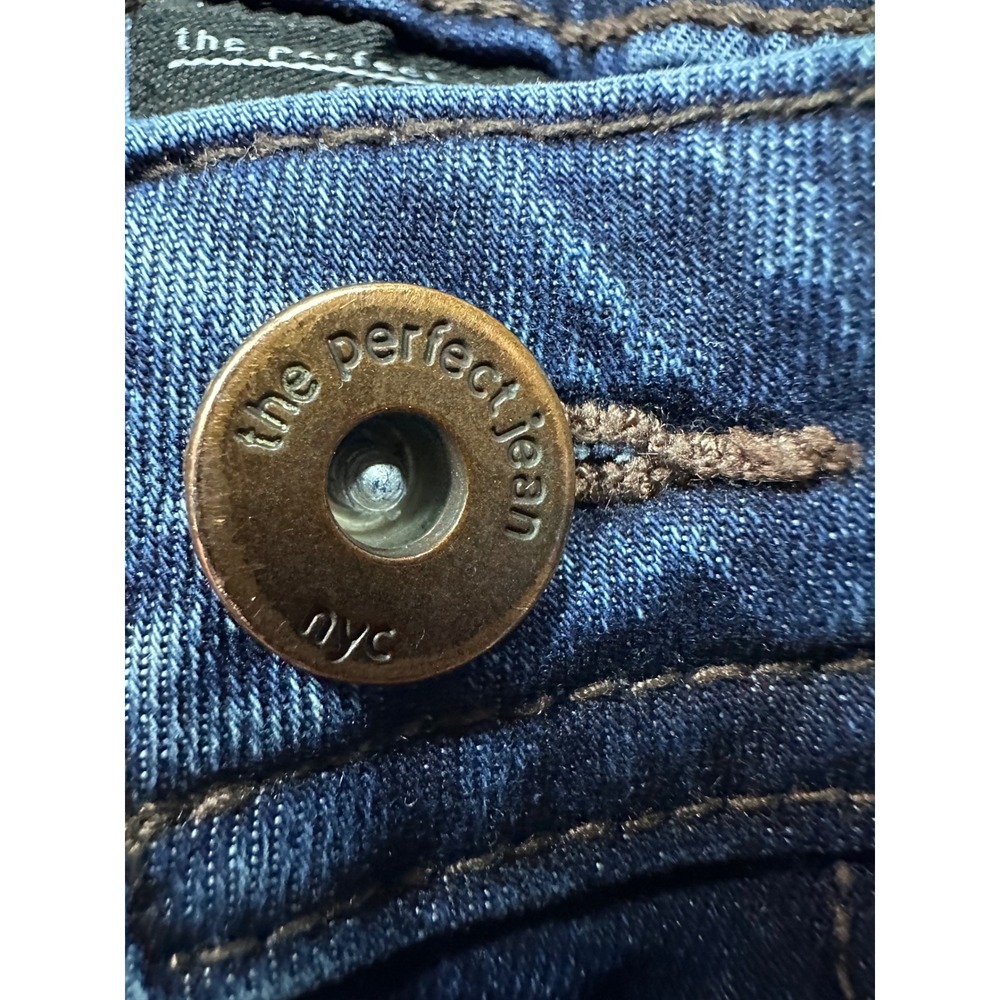 The Perfect Jean NYC Athletic Fit Mens 32x34 Blue Denim Jeans Medium Wash - Picture 8 of 10